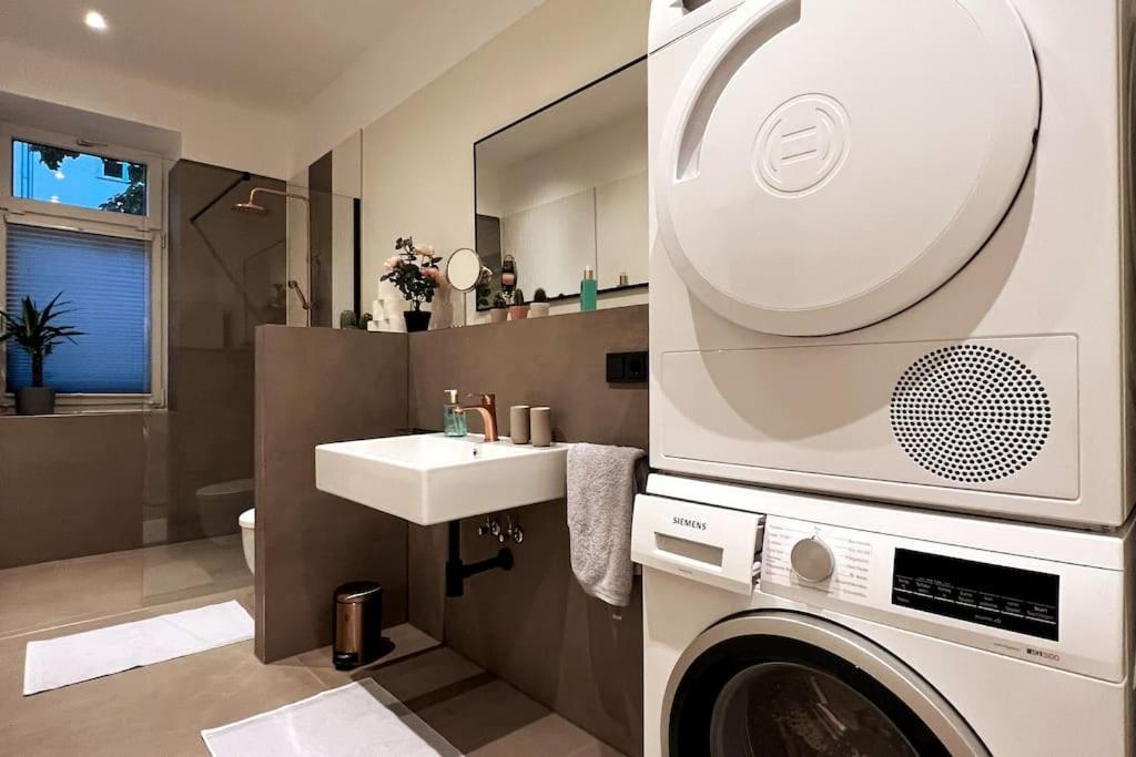 Soul-Apartment Terrasse Privat-Parkplatz Boxspringbett 55Zoll Tv Wlan Λειψία Εξωτερικό φωτογραφία
