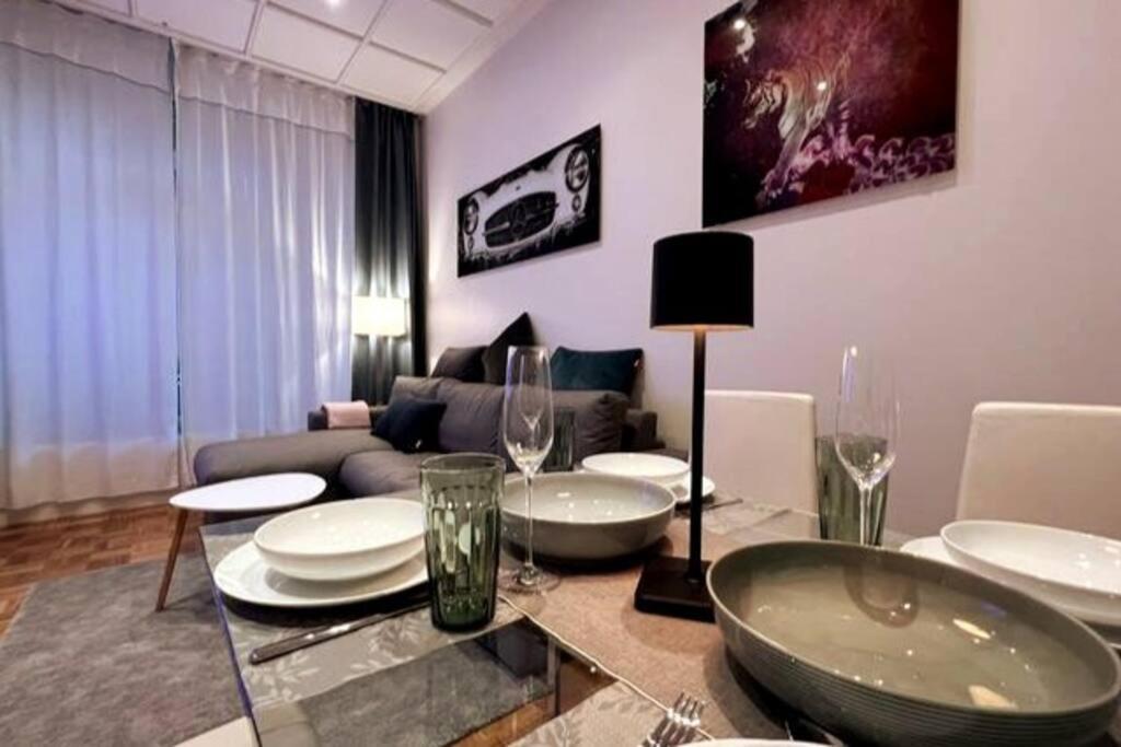Soul-Apartment Terrasse Privat-Parkplatz Boxspringbett 55Zoll Tv Wlan Λειψία Εξωτερικό φωτογραφία