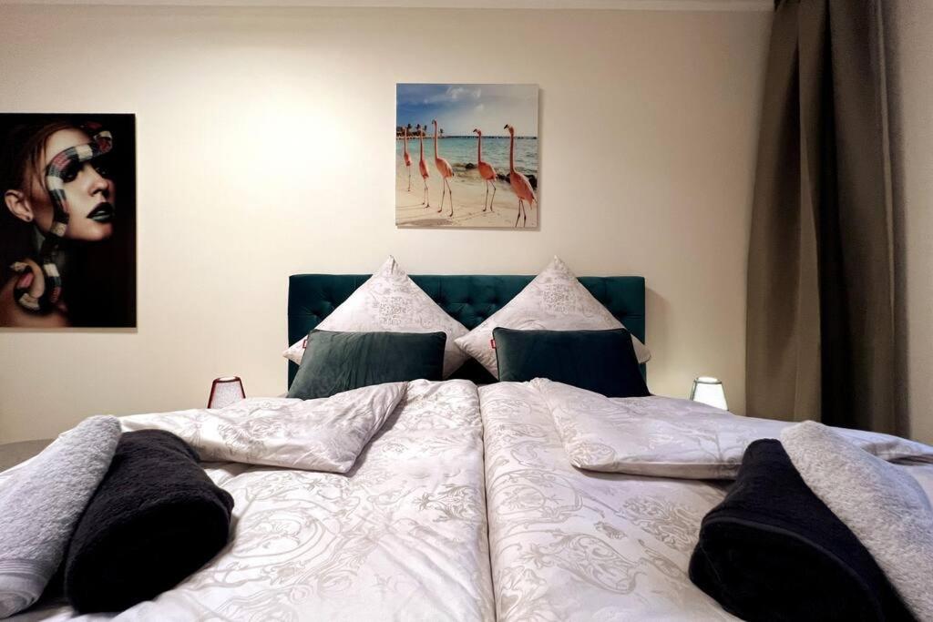 Soul-Apartment Terrasse Privat-Parkplatz Boxspringbett 55Zoll Tv Wlan Λειψία Εξωτερικό φωτογραφία